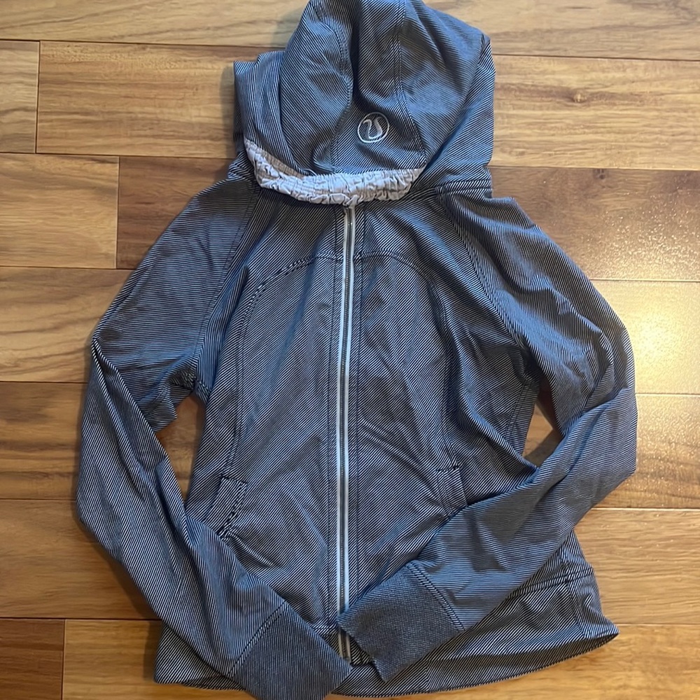 Lululemon jacket